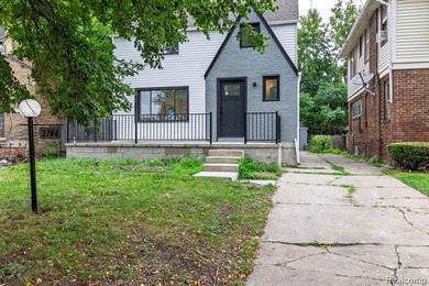 Beach Home For Sale in Detroit, Michigan