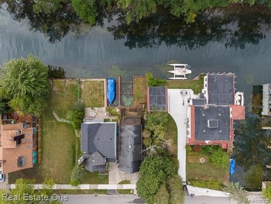 Beach Home For Sale in Detroit, Michigan