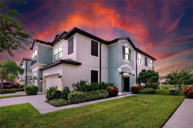 Beach Townhome/Townhouse For Sale in Tampa, Florida