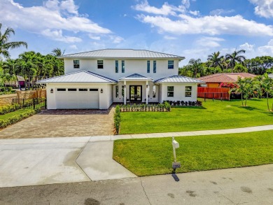 Beach Home For Sale in North Palm Beach, Florida