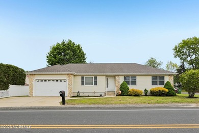 Beach Home For Sale in Beachwood, New Jersey