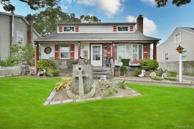 Beach Home Sale Pending in Lindenhurst, New York