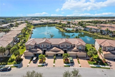 Beach Townhome/Townhouse For Sale in Fort Myers, Florida