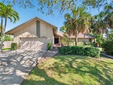 Beach Home For Sale in Fort Myers, Florida