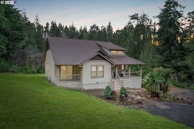 Beach Home For Sale in Florence, Oregon