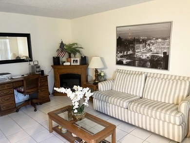 Beach Condo For Sale in Deerfield Beach, Florida