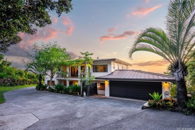 Beach Home For Sale in Honolulu, Hawaii