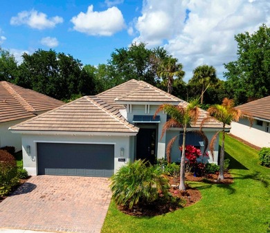 Beach Home For Sale in Port Saint Lucie, Florida