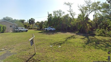 Beach Lot For Sale in Port Charlotte, Florida