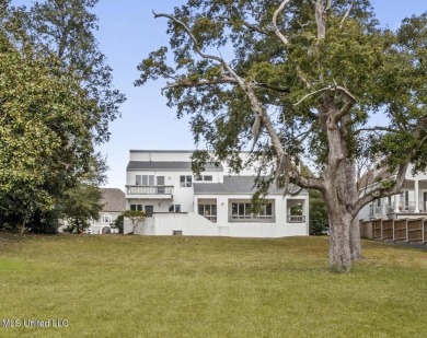 Beach Home For Sale in Gulfport, Mississippi