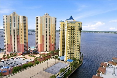 Beach Condo For Sale in Fort Myers, Florida