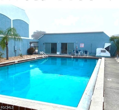 Beach Condo For Sale in Cape Coral, Florida