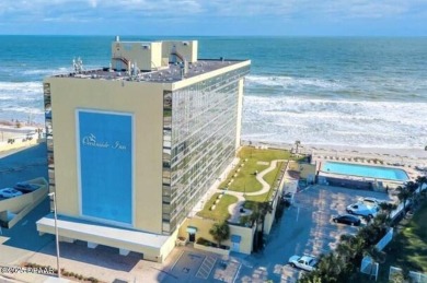Beach Condo For Sale in Daytona Beach, Florida