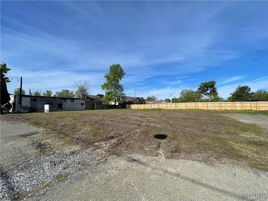 Beach Lot For Sale in Derby, New York