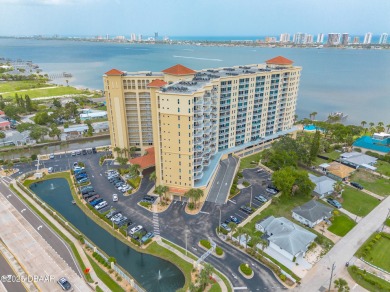 Beach Condo For Sale in South Daytona, Florida