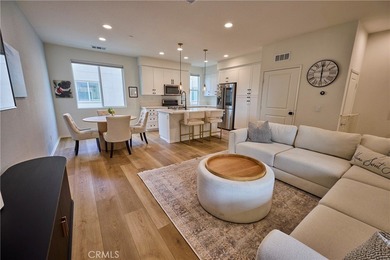 Beach Condo For Sale in Oceanside, California