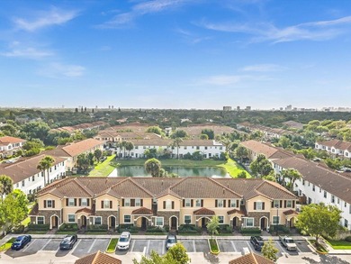 Beach Townhome/Townhouse For Sale in West Palm Beach, Florida