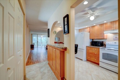 Beach Condo For Sale in Boynton Beach, Florida