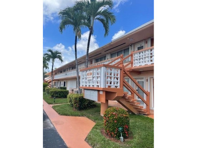 Beach Home For Sale in Hallandale Beach, Florida