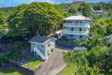 Beach Home For Sale in Kailua Kona, Hawaii