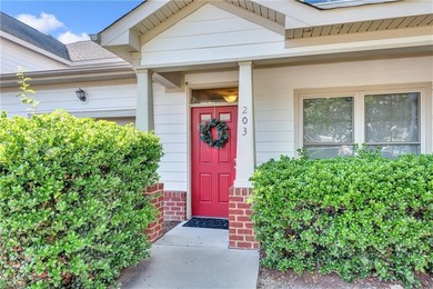 Beach Condo For Sale in Suffolk, Virginia