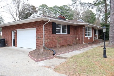 Beach Home For Sale in Portsmouth, Virginia