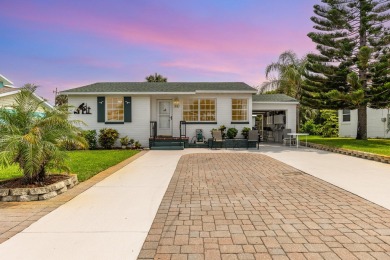 Beach Home For Sale in Daytona Beach, Florida