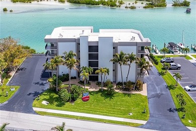 Beach Condo For Sale in Bonita Springs, Florida