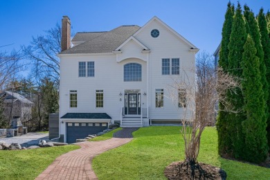 Beach Home For Sale in York, Maine