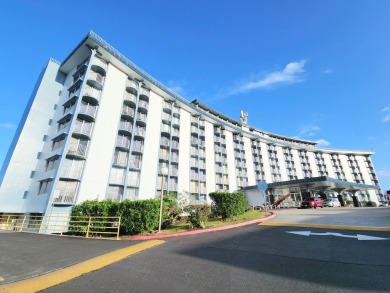 Beach Office Active Under Contract in Hilo, Hawaii