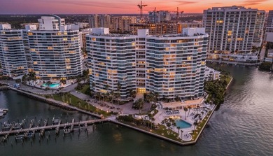Beach Condo For Sale in Sarasota, Florida