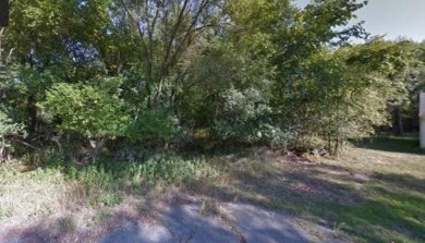 Beach Lot Off Market in Gary, Indiana