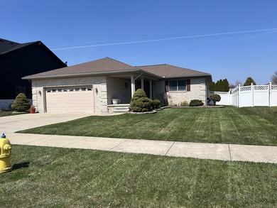 Beach Home Sale Pending in Rockwood, Michigan
