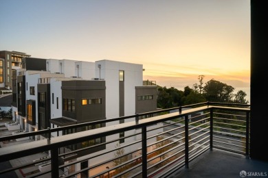 Beach Condo For Sale in San Francisco, California