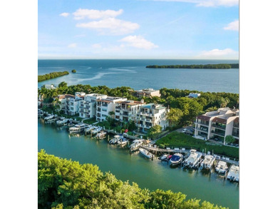 Beach Lot For Sale in Palmetto Bay, Florida