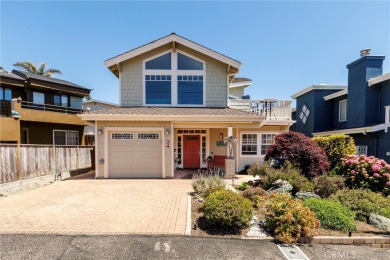 Beach Home For Sale in Cayucos, California