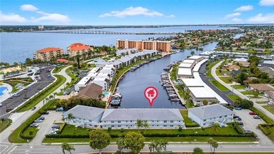 Beach Condo For Sale in Cape Coral, Florida