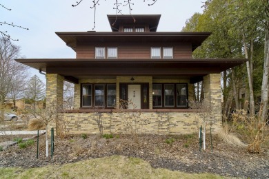 Beach Home For Sale in Manistee, Michigan