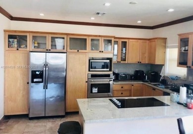 Beach Condo For Sale in Aventura, Florida