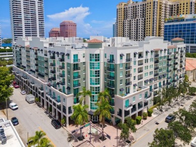 Beach Condo For Sale in West Palm Beach, Florida