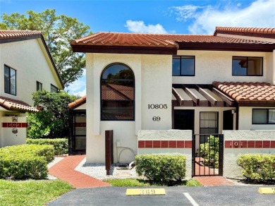 Beach Condo For Sale in Boynton Beach, Florida