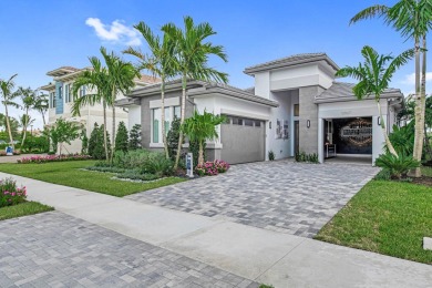 Beach Home For Sale in Palm Beach Gardens, Florida