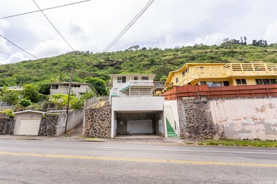 Beach Home Active Under Contract in Honolulu, Hawaii