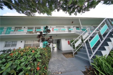 Beach Condo For Sale in St. Petersburg, Florida