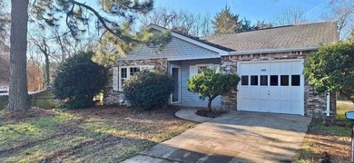 Beach Home For Sale in Hampton, Virginia