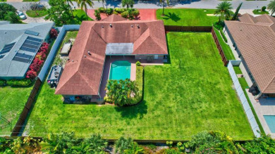 Single Family Detached, 4 Floors - Boca Raton, FL Fabulous - Beach Home for sale in Boca Raton, Florida on Beachhouse.com