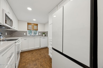 Beach Condo For Sale in Jacksonville, Florida