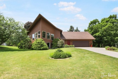 Beach Home Sale Pending in Douglas, Michigan