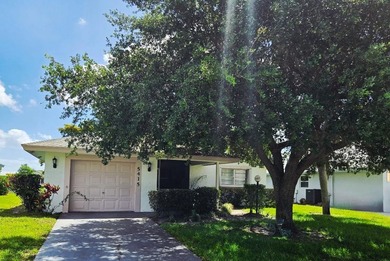 Beach Home For Sale in West Palm Beach, Florida