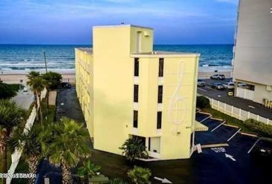 Beach Condo For Sale in Ormond Beach, Florida